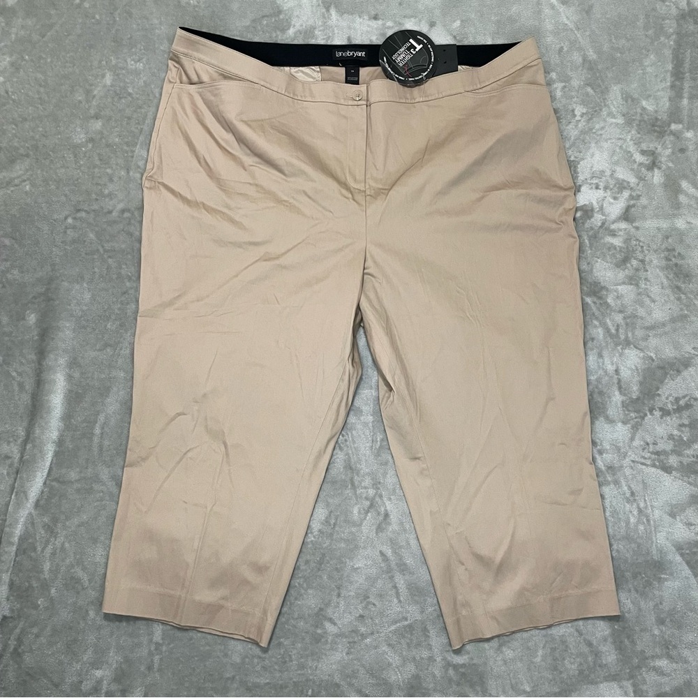 NWT Lane Bryant Size 26 Totally Cropped High Rise Bermuda Shorts Tan Plus Size